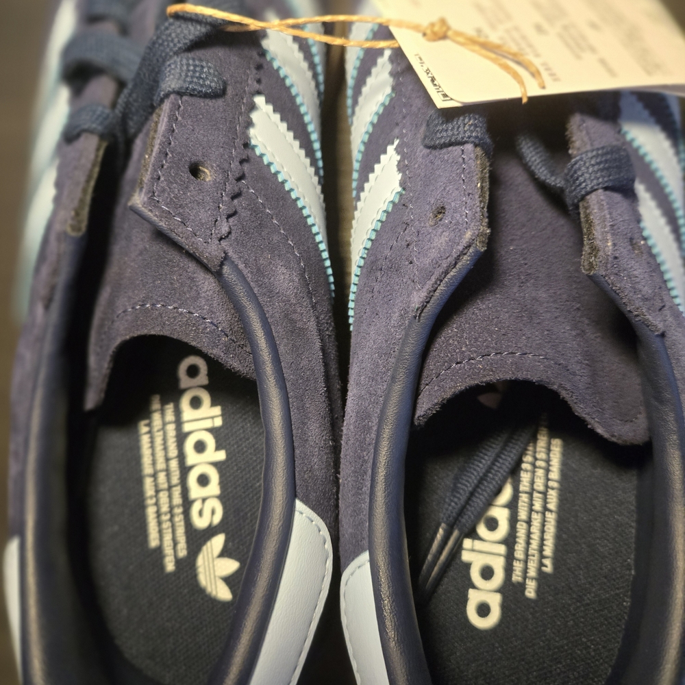 Adidas STADT SIZE 9 MEN Brand New - Picture 9 of 11